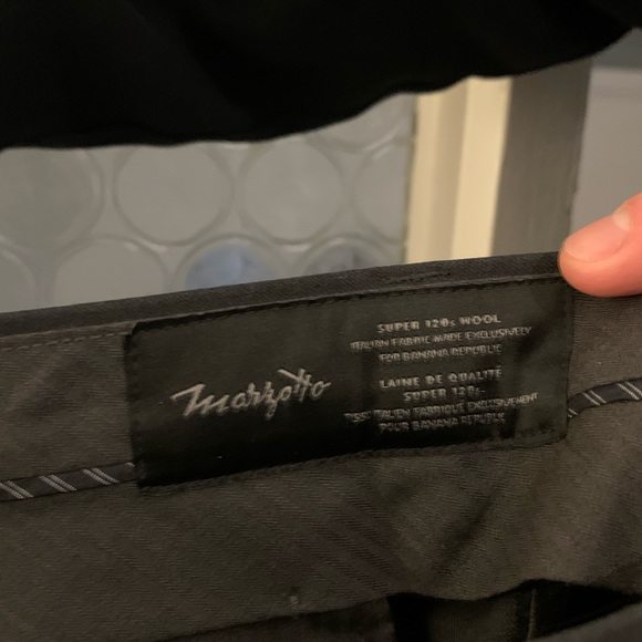 99% wool, charcoal fabric
Jacket size 44R/S
Pants size 36W 34L - Picture 4 of 8